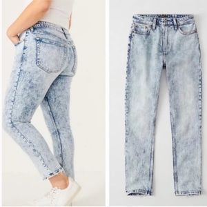 A&F - Simone High Rise Slim Jeans